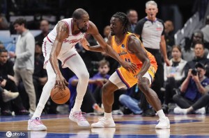 杜兰特35+8+4申京13+2+7 火箭击败黄蜂