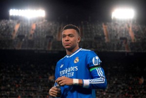 西甲争冠愈演愈烈 巴塞罗那仅领先皇马1分 瓦伦西亚0-2不敌强敌